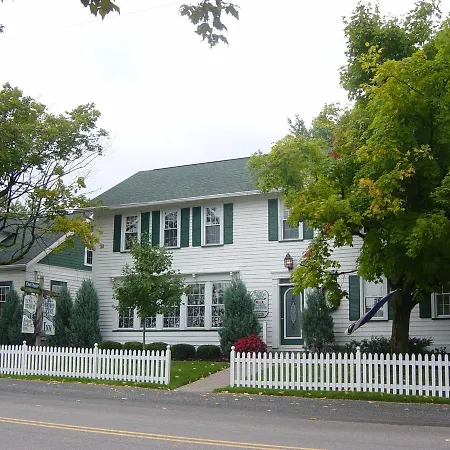 Grapevine House Hotel